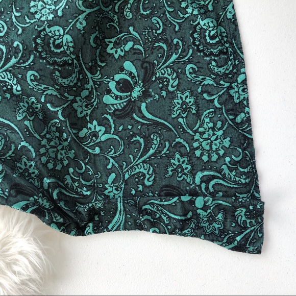 BKE - Buckle all over floral tank - Picture 6 of 8